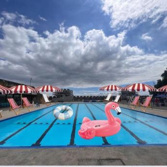 lido with a flamingo float